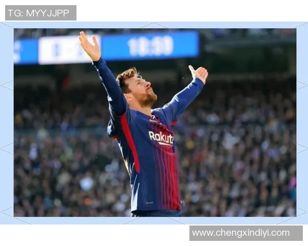 三道杠足球明星的传奇之路与辉煌成就解析